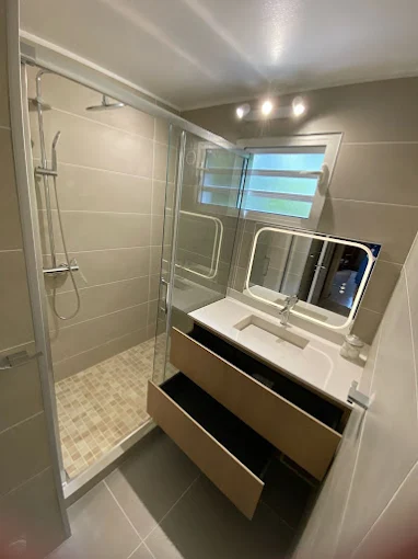 Salle de bain sur mesure, Saint-Denis