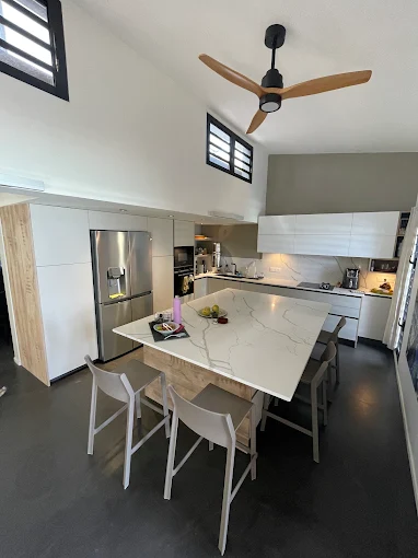 Cuisiniste, Saint-Denis